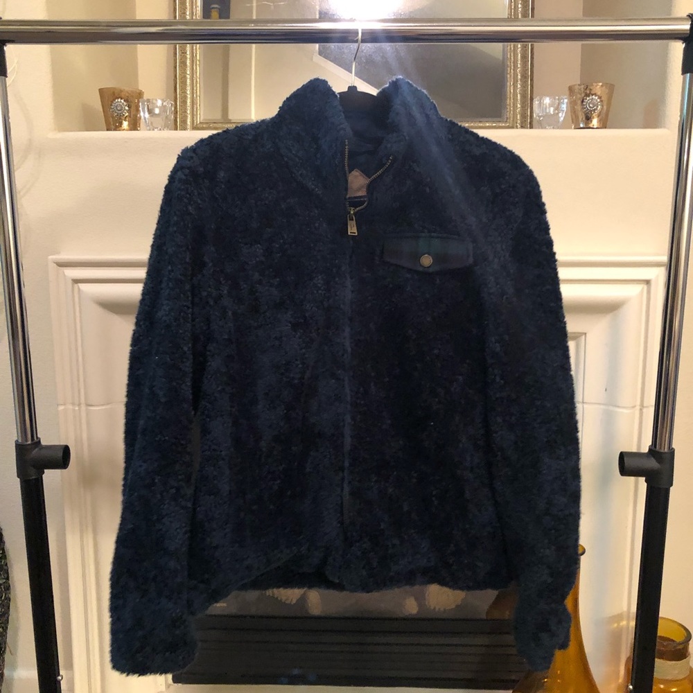 Pendleton Fluffy Jacket With Plaid Pocket
